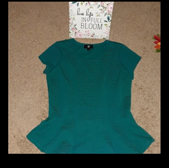 Iz Byer (Size L) Teal Colored Casual Office Jean Day Top - Picture 2 of 6